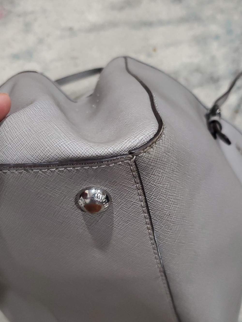 Michael Kors Jet Set Travel Medium Carryall Tote In Grey/Silver Saffiano Leather - Picture 14 of 16